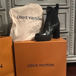 Louis Vuitton Black Heeled Boots